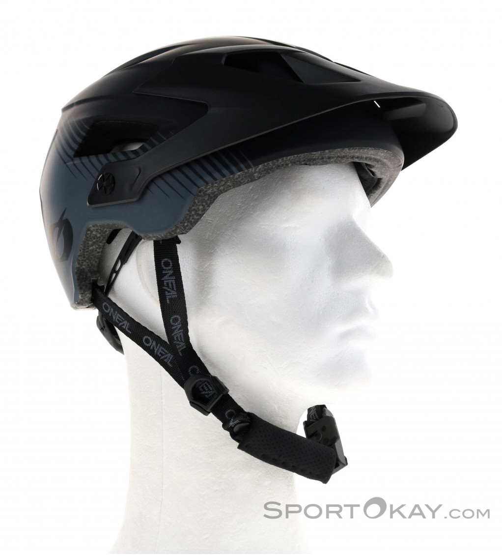 O'Neal Defender V22 MTB Helm
