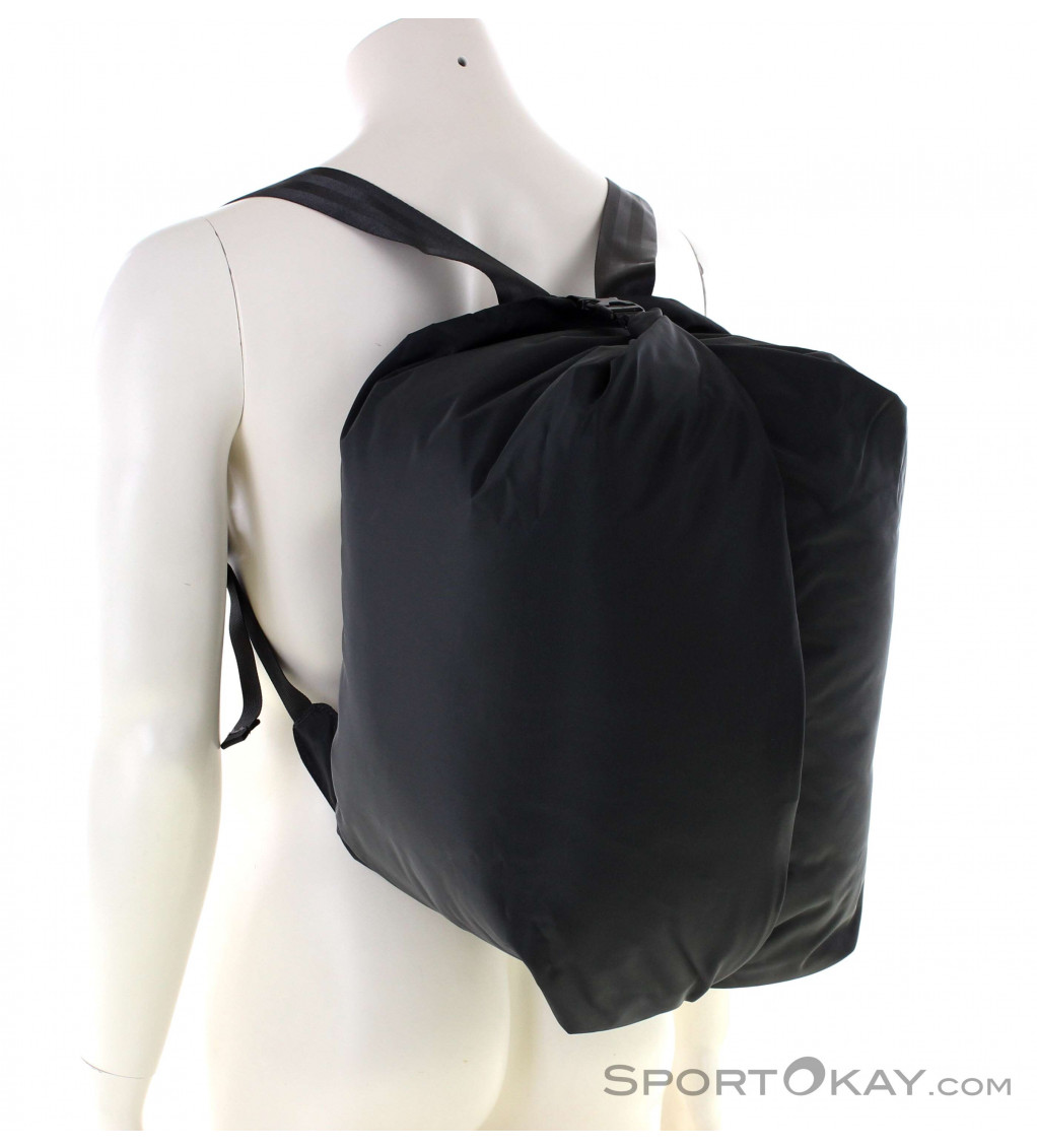 Petzl TARP Bag - Large Rope Tarp for Gym and Rock Climbing - Black :  : Sports & Outdoors