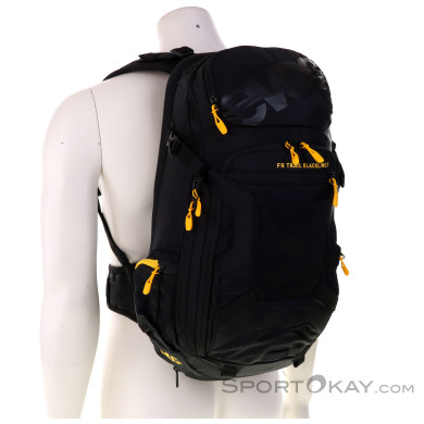 Evoc FR Trail Blackline 20l Backpack with Protector
