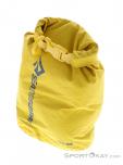 Sea to Summit Lightweight 1,5l Bolsa seca, Sea to Summit, Amarillo, , , 0260-10722, 5638177483, 9327868156573, N3-03.jpg